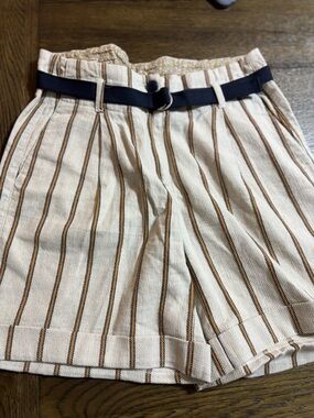 Cream Striped High-Waist Shorts with Navy Belt